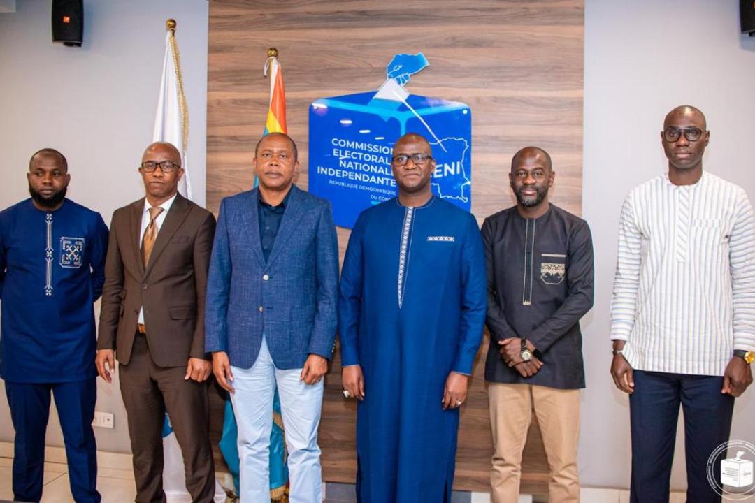 Denis KADIMA et la délégation sénégalaise 