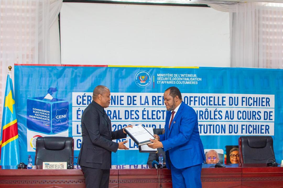 La CENI transmet le Fichier électoral à l’ONIP 